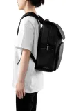 xd-design-plecak-soft-daypack-czarny-wielkosc-matrycy-16-liczba-komor-1