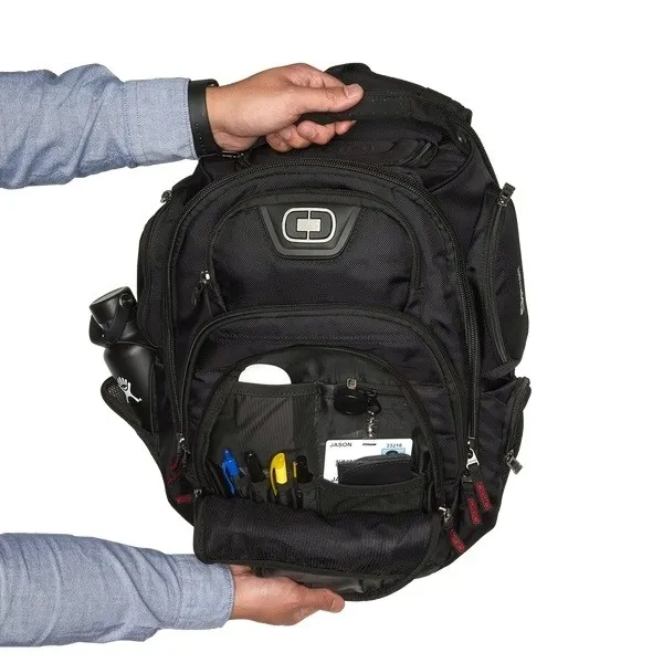 ogio-plecak-gambit-black-stan-nowy-wielkosc-matrycy-16