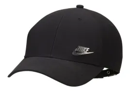 czapka-z-daszkiem-nike-club-metalowy-znaczek
