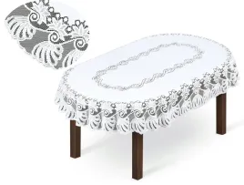obrus-zakardowy-na-stol-owalny-140x240-cm-bialy