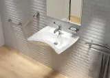 uchwyt-scienny-miejsce-na-recznik-2w1-przeznaczenie-prysznic-umywalka-wanna-wc