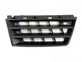 renault-scenic-ii-03-06-atrapa-kratka-w-zderzak-lewa