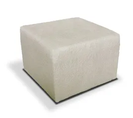 mini-pufa-smart-60x60-do-salonu-boucle-bezowa-abriamo-2