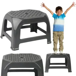 stolek-plastikowy-taboret-do-domu-garazu-kuchni-lazienki-pod-umywalke