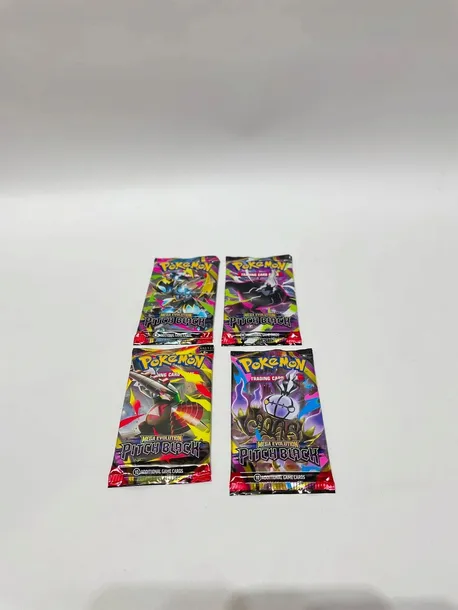pokemon-tcg-mega-evolution-pitch-black-booster-display-36