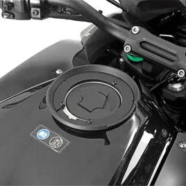 mocowanie-tanklock-givi-bf26-na-bak-motocykla-do-kawasaki-versys-650-15-21