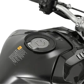 mocowanie-tanklock-givi-bf27-na-bak-motocykla-do-yamaha-mt-10-16-25