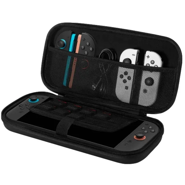 funlab-switch-2-carrying-case-black-iron-stamp-typ-etui