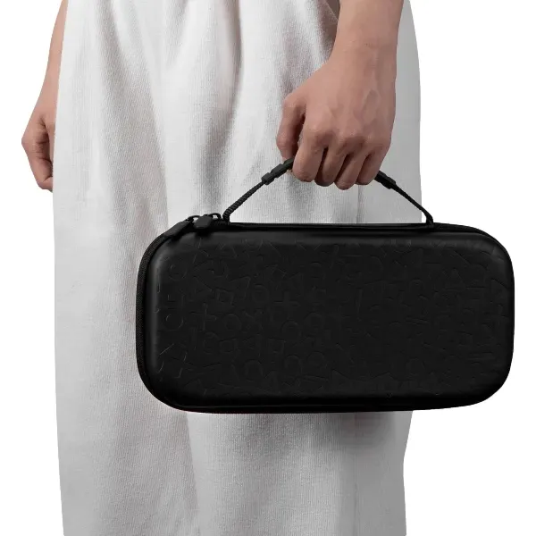 funlab-switch-2-carrying-case-black-iron-stamp-kod-producenta-6978095910297-stan-nowy