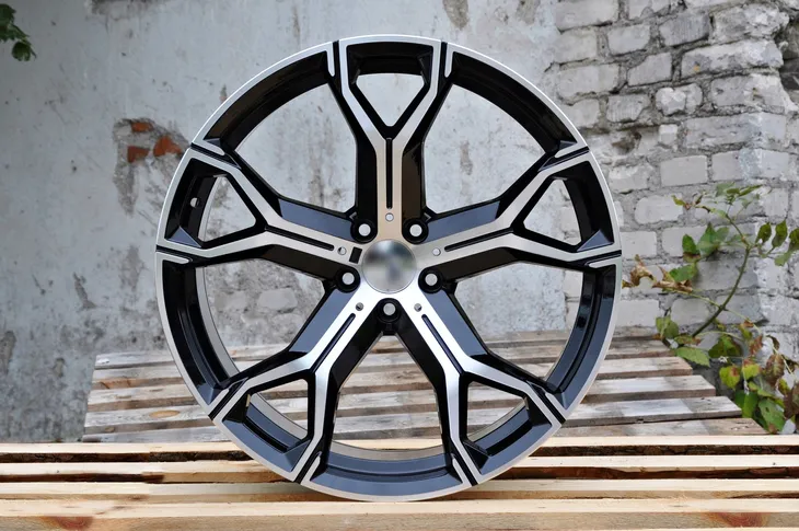 felgi-21-bmw-serii-1-e81-e82-e87-e88-f20-serii-3-e36-e46-e90-e91-szerokosc-felgi-10-5
