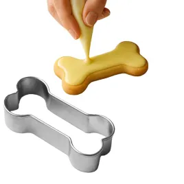 foremka-kosc-do-ciastek-piernikow-modeliny-wykrawacz-w-ksztalcie-kosci-6cm