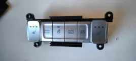 hyundai-kona-i-ev-panel-srodkowy-podgrzewania-foteli-93300-k4aco