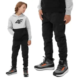 spodnie-dresowe-joggery-chlopiece-4f-jaw23ttrom412-czarne