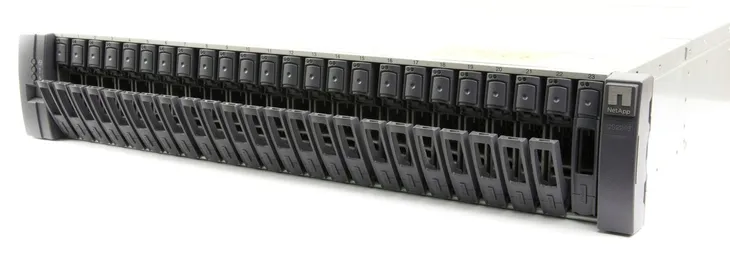 netapp-ds2246-4x-400gb-ssd-sas-20x-900gb-10k-iom6-stan-powystawowy-kod-producenta-654961520277