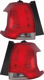 lampy-tyl-tylne-komplet-depo-peugeot-2008-i