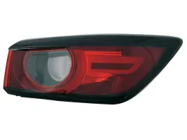 lampa-tylna-prawa-mazda-cx-3-2018-nowa-led