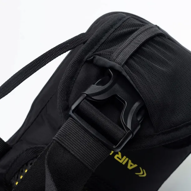 nerka-bevisible-waistpack-radvik-model-bevisible-waistpack