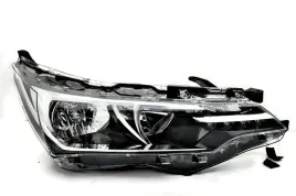 toyota-corolla-od-2016-reflektor-led-prawy-nowy