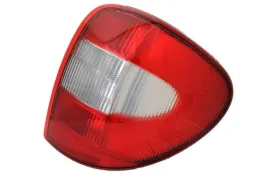 chrysler-voyager-01-07-lampa-tylna-prawa-depo