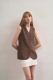 gladka-brazowa-elegancka-kamizelka-damska-z-guzikami-m-5ia
