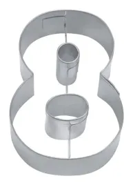 foremka-w-ksztalcie-cyfry-8-65-cm-cyfra-osiem