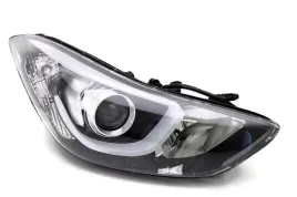 hyundai-elantra-od-2014-reflektor-bi-xenon-prawy