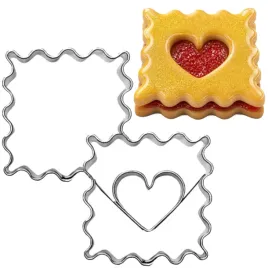 foremki-karbowane-kwadraty-do-ciastek-przekladanych-marmolada-3-3-cm
