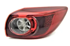 mazda3-h-b-od-2013-led-lampa-tylna-prawa-nowa