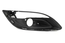 opel-astra-j-10-kratka-ramka-halogenu-prawa-nowa
