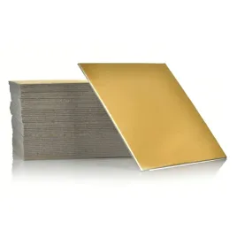 zestaw-bankietowek-kwadratowych-bankietowka-tacka-zlota-kwadrat-7cm-50sztuk