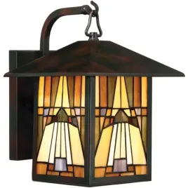 elewacyjna-lampa-zewnetrzna-inglenook-qz-inglenook2-m-elstead-quoizel-ogrod