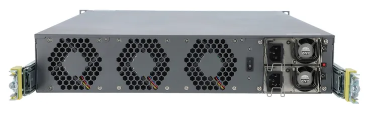 firewall-check-point-te1000x-tt-30-2gbps-rack-2u-klasa-a-stan-powystawowy-producent-check-point