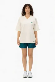 new-balance-kremowy-t-shirt-z-numerem-9-na-plecach-bawelna-s-i3c