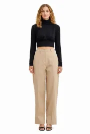 elisabetta-franchi-czarna-bluzka-z-lejacego-cupro-z-golfem-38-i3c