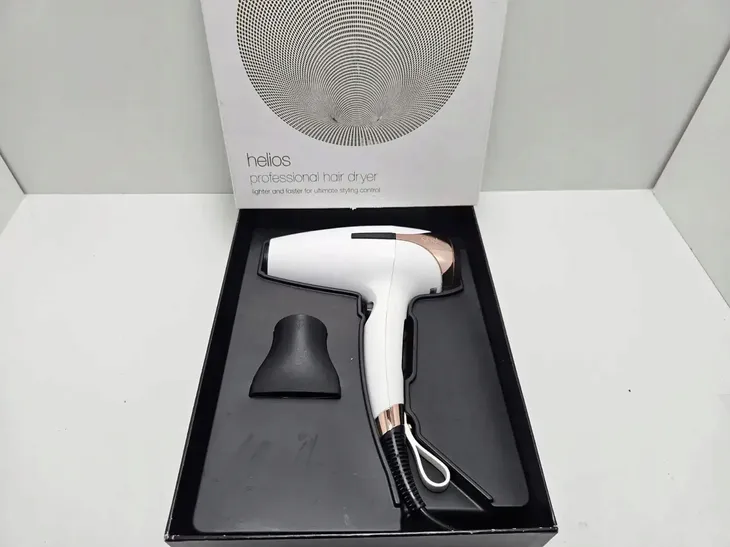 suszarka-do-wlosow-ghd-helios-moc-2200-w