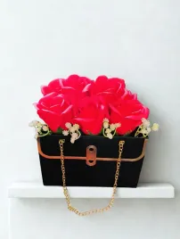 duzy-flowerbox-z-kwiatami-mydlanymi-bukiet-kompozycja-dedykacja-stanela