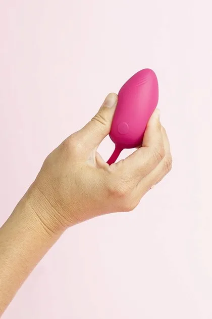 egg-vibrator-odette-cerise
