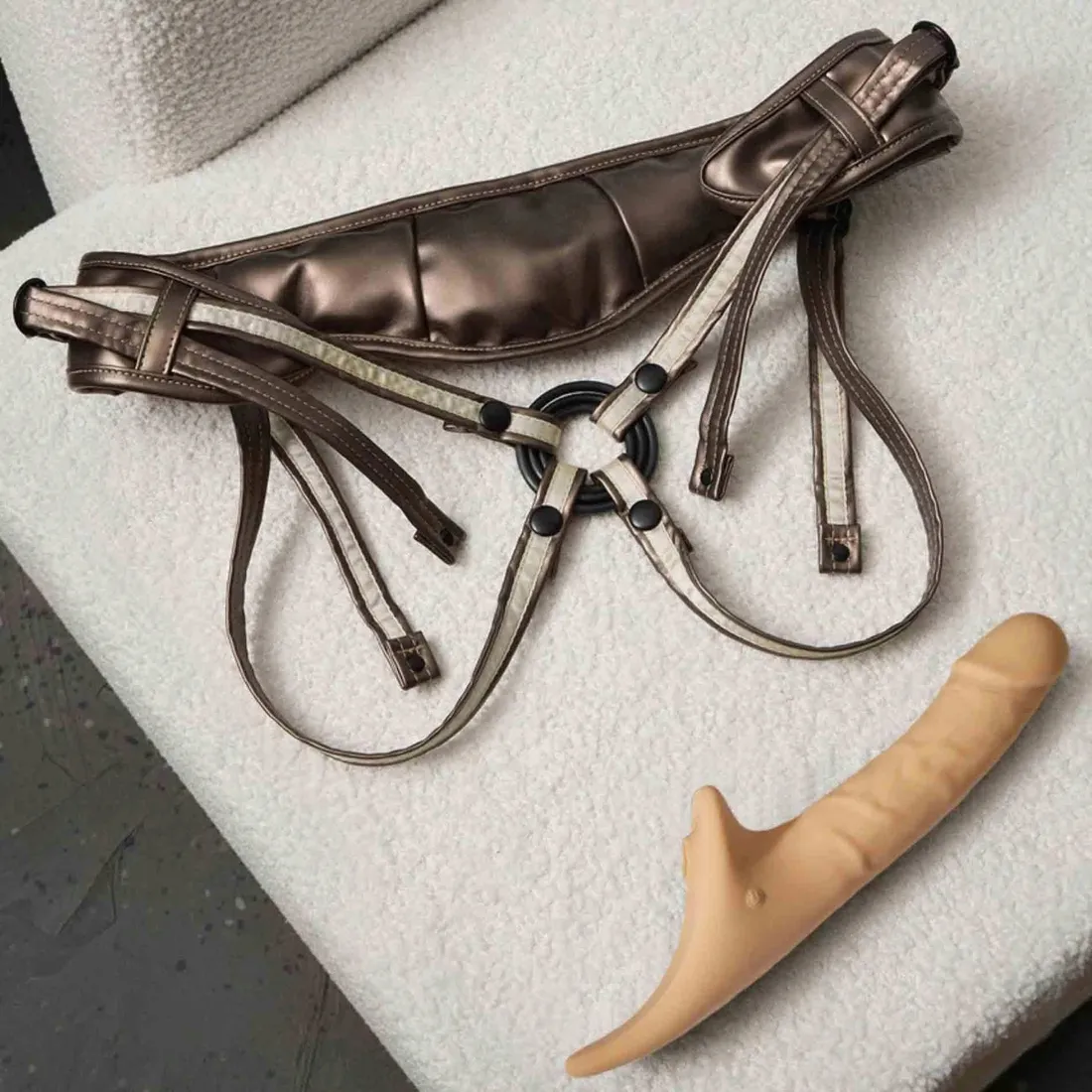 multi-orgasm-realistic-dildo-m-vanilla-tr-stan-nowy