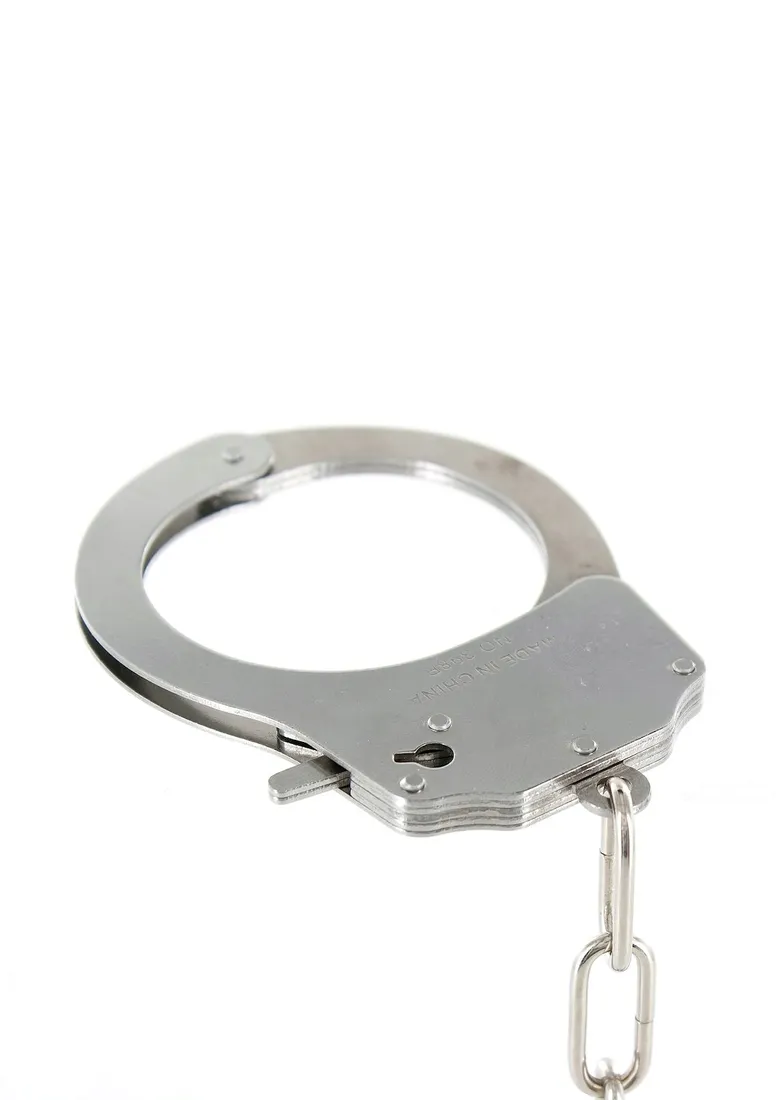 furry-fun-cuffs