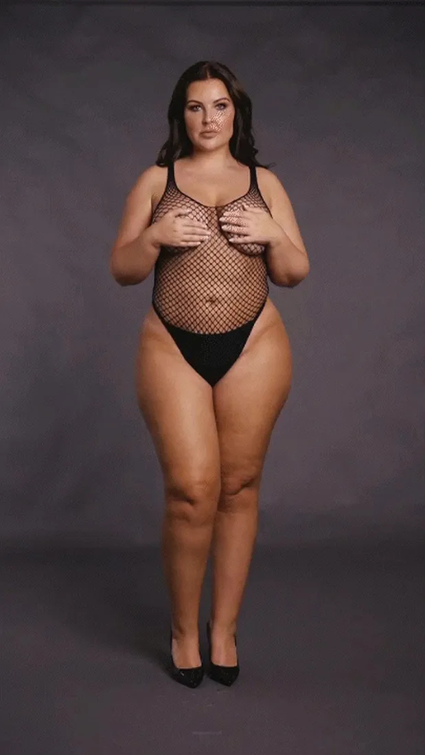 body-with-fishnet-structure