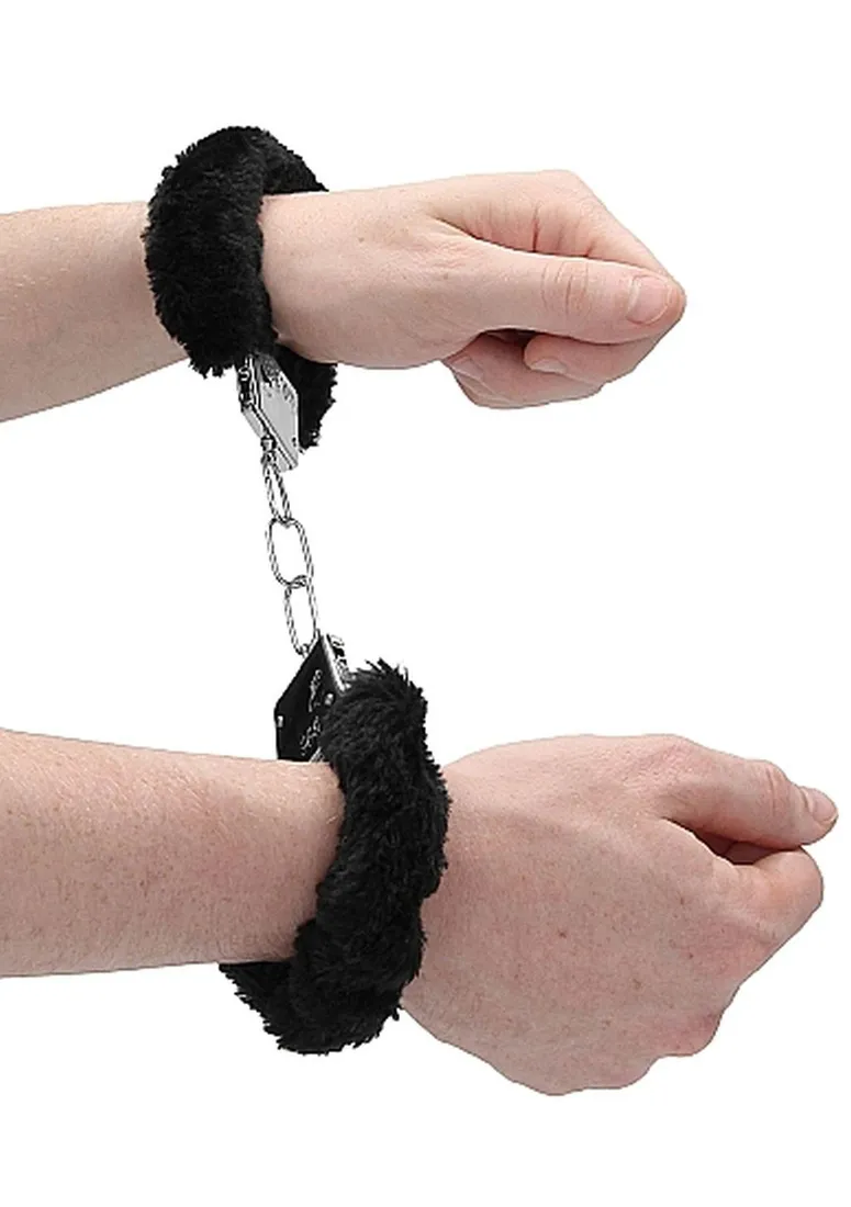 beginner-s-handcuffs-furry-black-waga-z-opakowaniem-0-15-kg