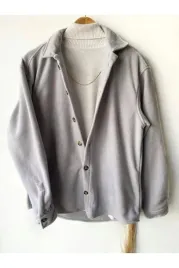szara-koszula-casual-meska-z-guzikami-i-kolnierzykiem-s-5ia