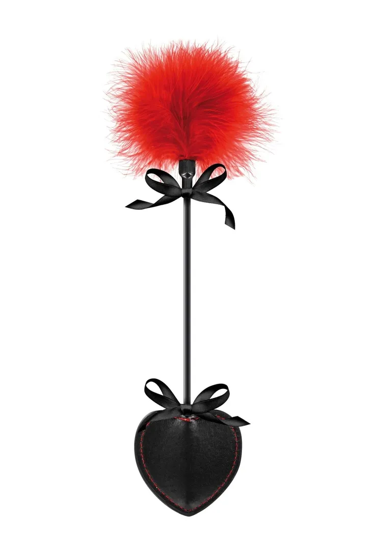 red-black-crop-whip