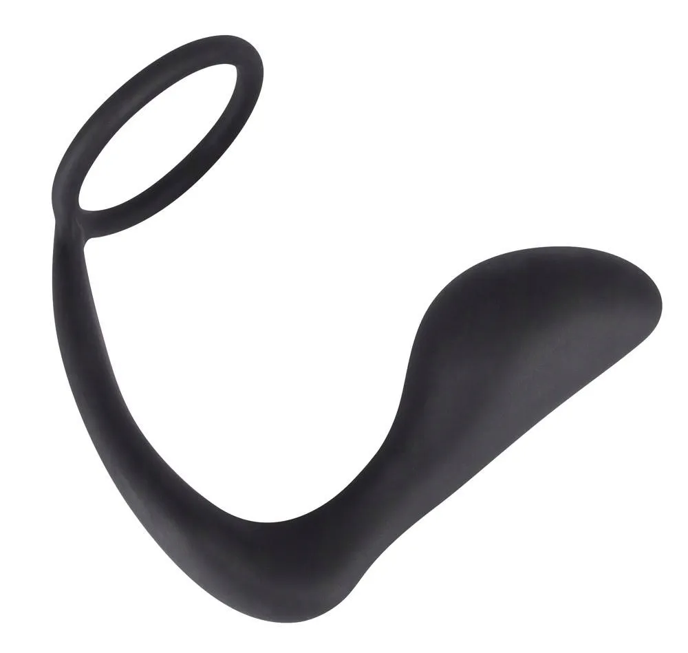 black-velvets-ring-and-plug