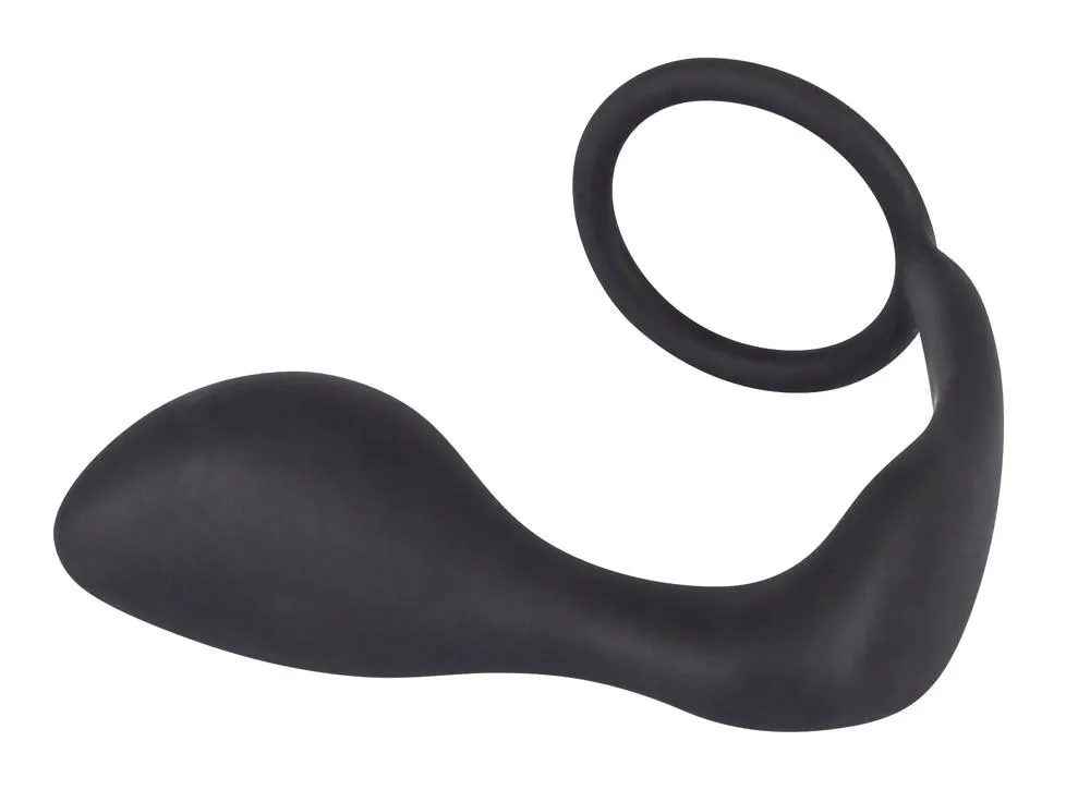 black-velvets-ring-and-plug