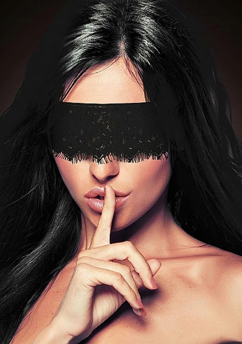 mystere-lace-mask-black