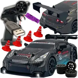 samochod-sterowany-do-driftu-na-pilota-auto-zdalnie-sterowane-4x4-rc-drift