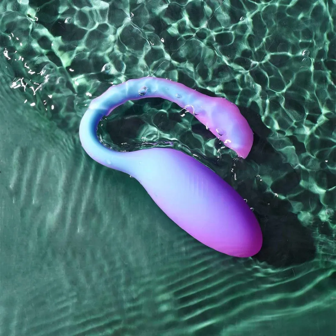 magic-motion-flamingo-max-blue