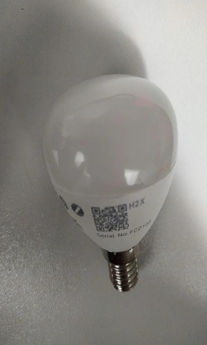 zarowka-led-philips-hue-e14-470lm-57w