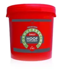 suplement-na-kopyta-canddandm-dailyhoofsupplement-6kg